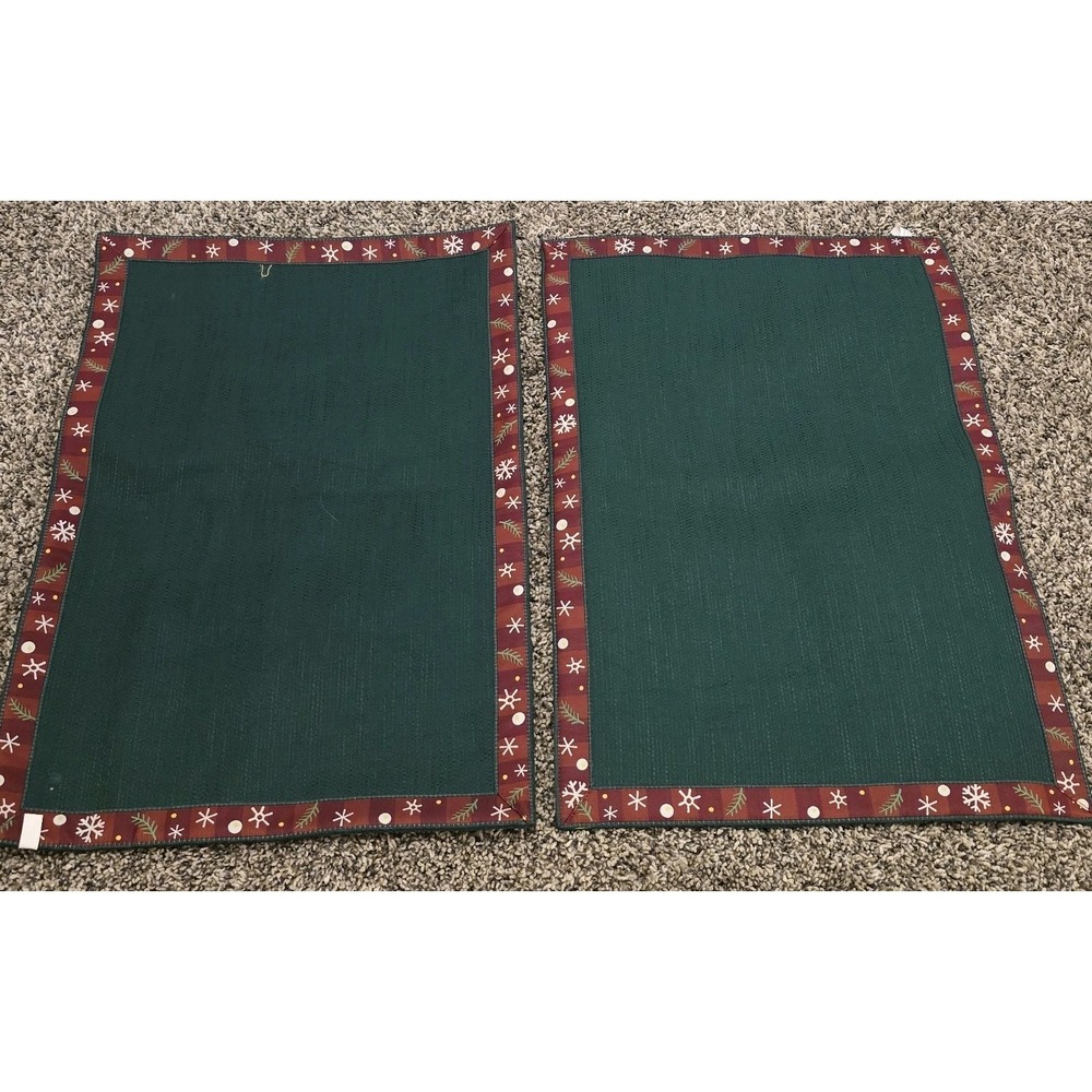 Longaberger Holiday Trim Placemat Set Of 2 Christmas Green 17 x 12"